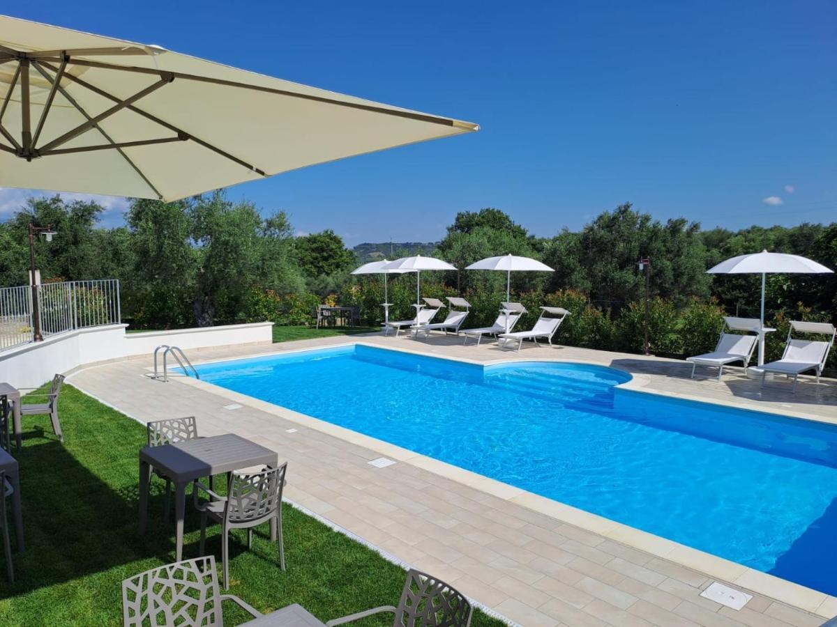 Agriturismo Il Casolare Di Nonno Mario Manoppello Exterior foto