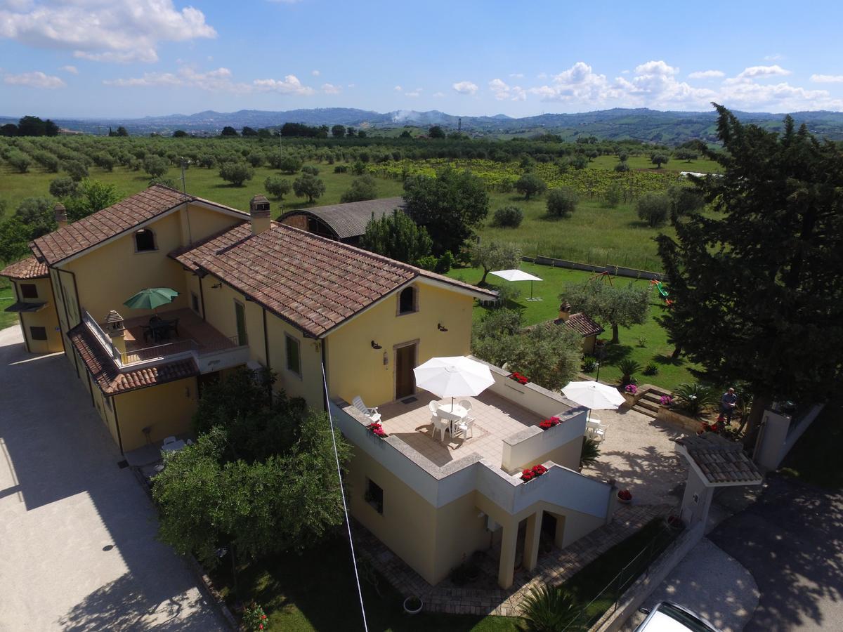 Agriturismo Il Casolare Di Nonno Mario Manoppello Exterior foto